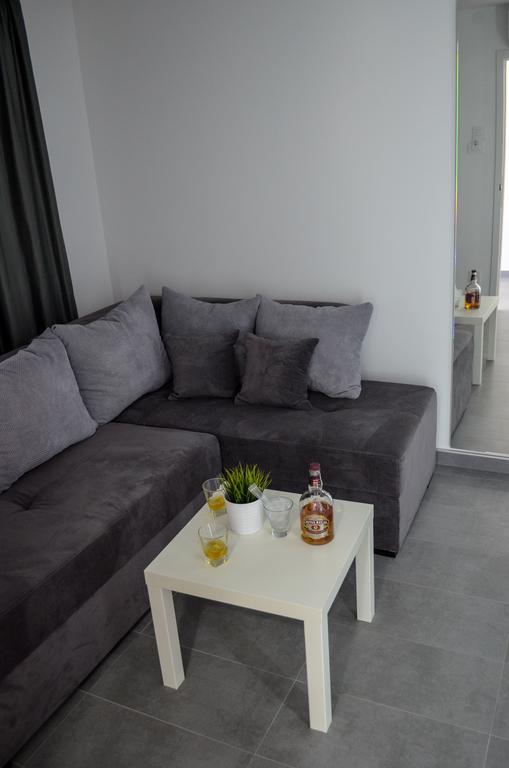 Ni Apartments Good Night מראה חיצוני תמונה